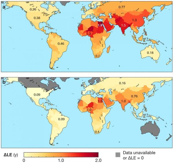 Panneau supérieur a : Comment la pollution de l'air réduit l'espérance de vie humaine dans le monde entier. Panneau inférieur b : Gains en espérance de vie qui pourraient être atteints en respectant les lignes directrices de l'Organisation mondiale de la santé pour la qualité de l'air dans le monde entier. (Image: University of Texas at Austin)