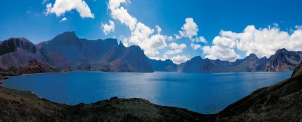 Le lac céleste. (Image : capture d’écran Youtube)