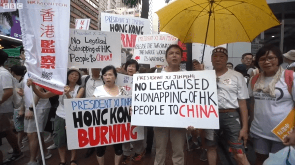Le peuple de Hong Kong estime que la revendication de l’état de droit par le Parti communiste chinois n’est pas crédible. (Image: Capture / YouTube)