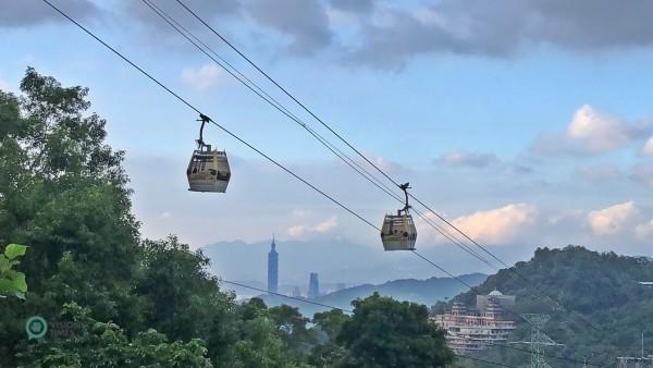 La meilleure façon de visiter Maokong est de prendre le téléphérique panoramique (Maokong Gondola). (Image: Billy Shyu / Vision Times)