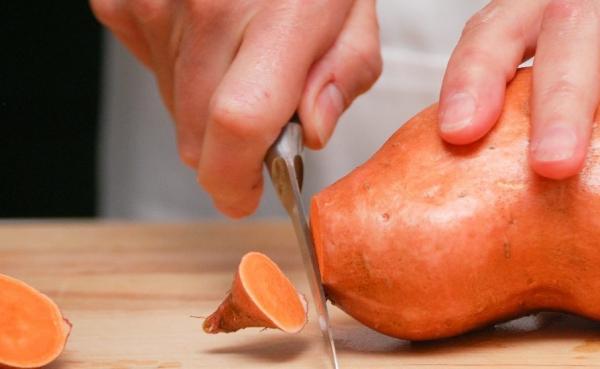 Les patates douces constitueraient un précieux atout alimentaire pour notre santé.( (Image : Steve Johnson / flickr / CC BY 2.0)