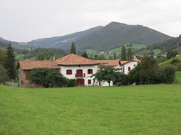 Le succès croissant des gîtes et des chambres d’hôtes semble dénoter une certaine quête d’authenticité. (Image : Domaine Public / Tangopaso)