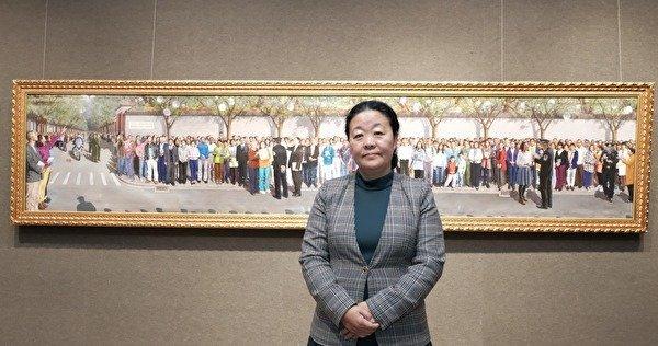 Ce tableau mesurant 4.2 m x 0.86 m, a été réalisé en 5 ans par Madame Haiyan Kong (Image : NTD)