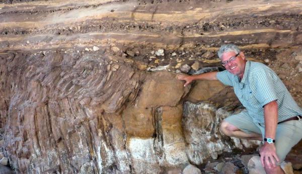 Des vers préhistoriques ont peuplé les fonds marins il y a 500 millions d’années, preuve que la vie était active dans un environnement que l’on croyait jusqu’à présent inhabitable. (Image : University of Saskatchewan)