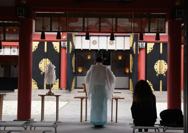 Temple rituel / sanctuaire de Naninoue Okinawa. (Image : Jeniffer, Wai Ting Tan / Pixabay)