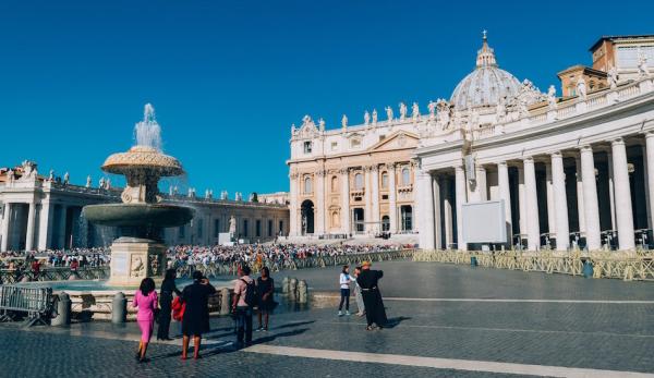 La place Saint-Pierre au Vatican. (Image : Kai Pilger / pexels.com)