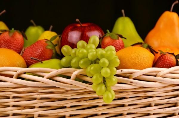 Les chercheurs ont fait remarquer que la baisse des revenus affectera particulièrement la consommation d’aliments riches en nutriments, tels que les fruits, les légumes et les produits d’origine animale. (Image : pixabay / CC0 1.0)