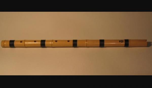 Le danso est la version coréenne d’un instrument chinois. (Image : Wikimedia / GNU FDL)