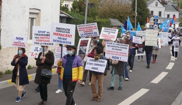 Manifestation contre l’IC. (Image : Avec l’aimable autorisation de Jin Hu)