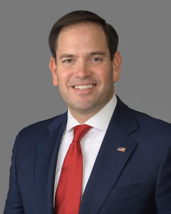 Le coprésident de la Commission, le sénateur américain républicain Marco Rubio (R-FL), a également déclaré que le rapport annuel de la CECC documente année après année les atrocités brutales du PCC qui maltraite son peuple. (Image : wikimedia / United States Senate / Domaine public)