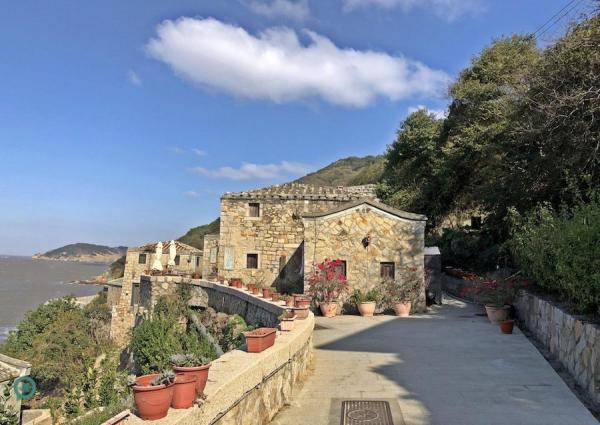 Le village de Qinbi (芹壁聚落) à Beigan est le village traditionnel de maisons en pierre le plus emblématique de Matsu. (Image : Billy Shyu / Vision Times)