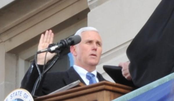 Mike Pence conseille à Joe Biden de faire preuve d’une vigilance perpétuelle à l’égard de la Chine. (Image : wikimedia / Photo by Sgt. 1st Class Matt Scotten / CC BY-SA 4.0)