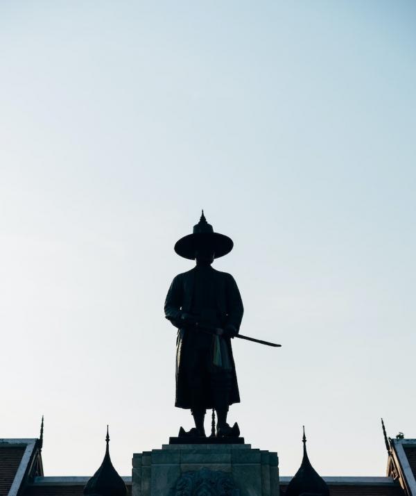 La fatidique promenade nocturne de l’empereur Kangxi et la rencontre fortuite avec un humble médecin, un érudit sans le sou, ont apporté la bonne fortune et la santé non seulement pour lui-même, mais aussi pour le monde entier. (Image : Markus Winkler / Pexels)