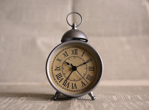 Le temps est essentiel pour un sommeil de qualité. (Image : Free-Photos / Pixabay)
