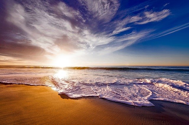 L’été à la plage : soulager le corps, l’esprit et profiter des bienfaits de la mer