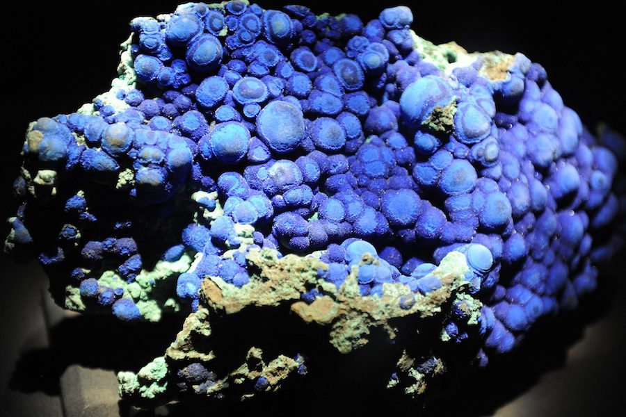 L’azurite : la pierre chantante à l’étonnante teinte bleu crépuscule