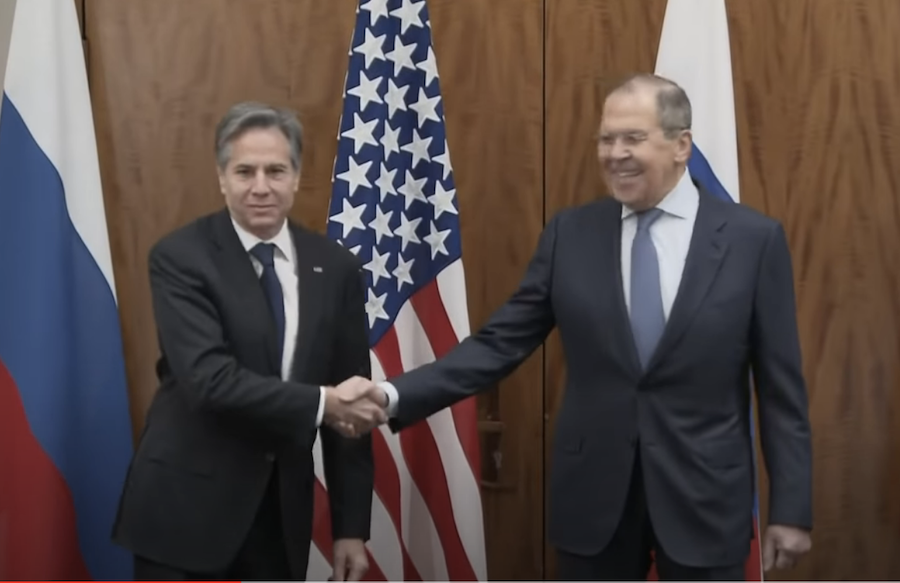 Ukraine : pas d’avancée majeure suite à la rencontre entre Antony Blinken et Sergueï Lavrov à Genève