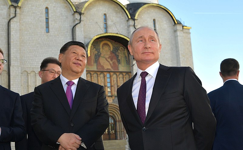 Guerre en Ukraine : Xi Jinping demande à Vladimir Poutine de résoudre le conflit ukrainien par le biais de négociations