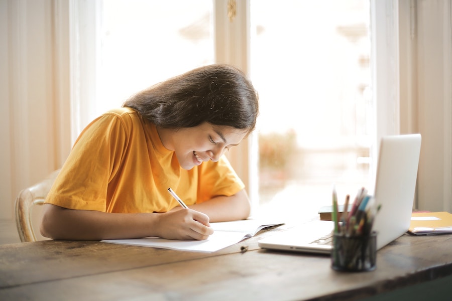 Comment et pourquoi apprendre une langue étrangère