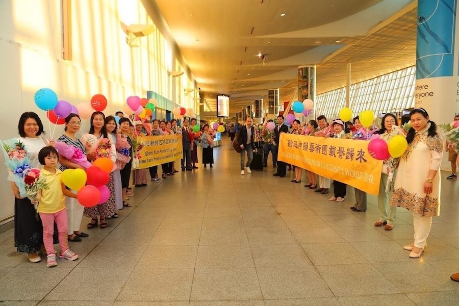 Les artistes de Shen Yun partagent leurs expériences à l’issue de la tournée 2022 en Europe 