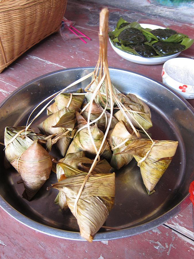 Pourquoi manger des zongzi au festival des bateaux-dragons