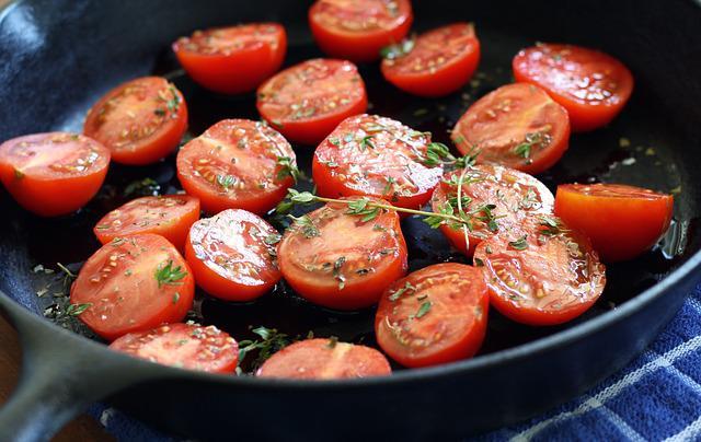 délicieuses salades d’été réalisées avec des produits de saison