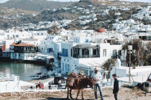 La Grèce lance une nouvelle application numérique pour les permis de conduire et les cartes d’identité 