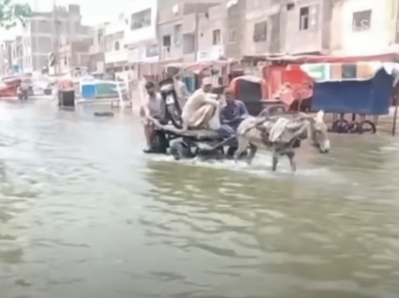 Inondations au Pakistan : plus d’un millier de morts et plus de trente millions de personnes affectées 