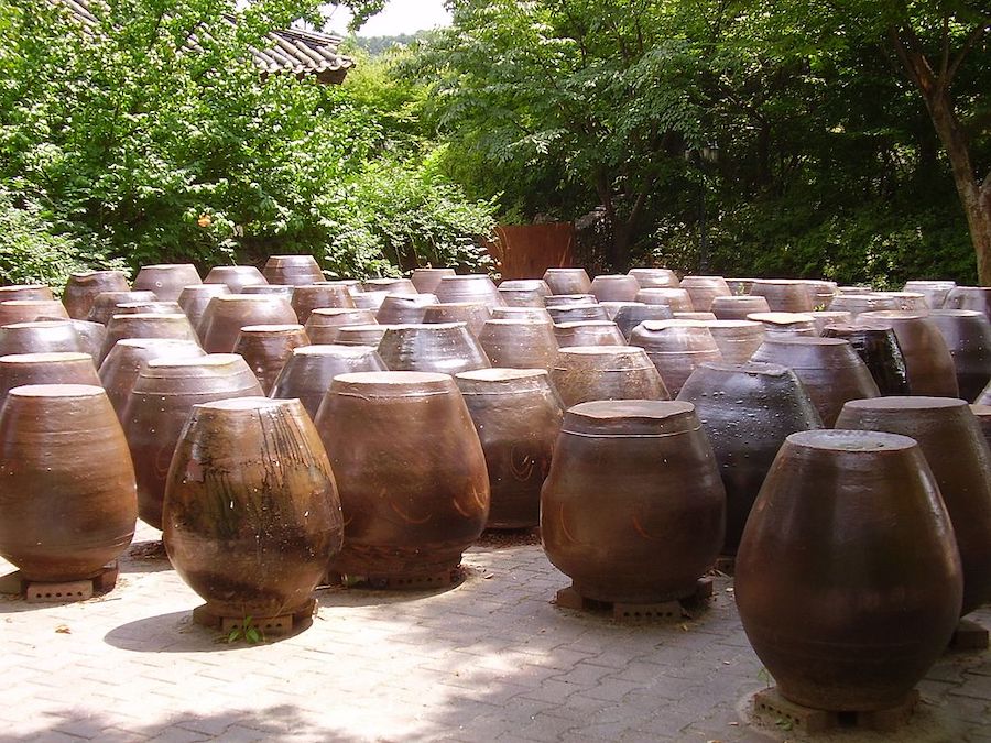 Sept méthodes traditionnelles pour conserver et stocker une grande variété d’aliments