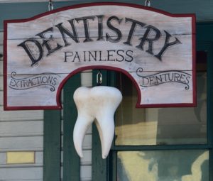 Deux ex-dentistes marseillais condamnés à la prison ferme pour avoir mutilé des centaines de patients 