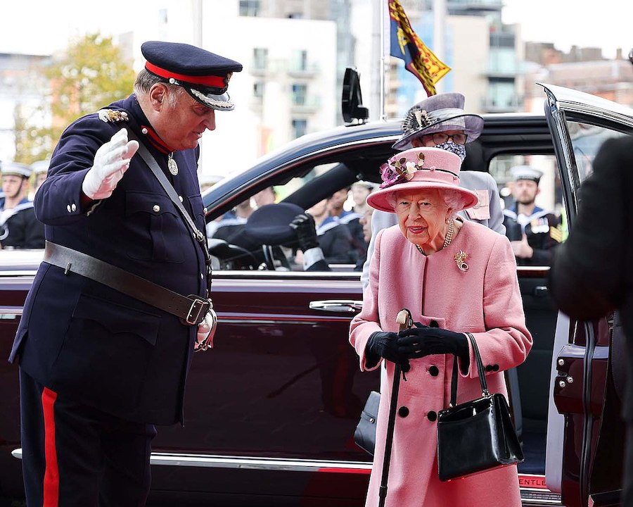 Grande-Bretagne : la reine Elizabeth II meurt, Charles III lui succède