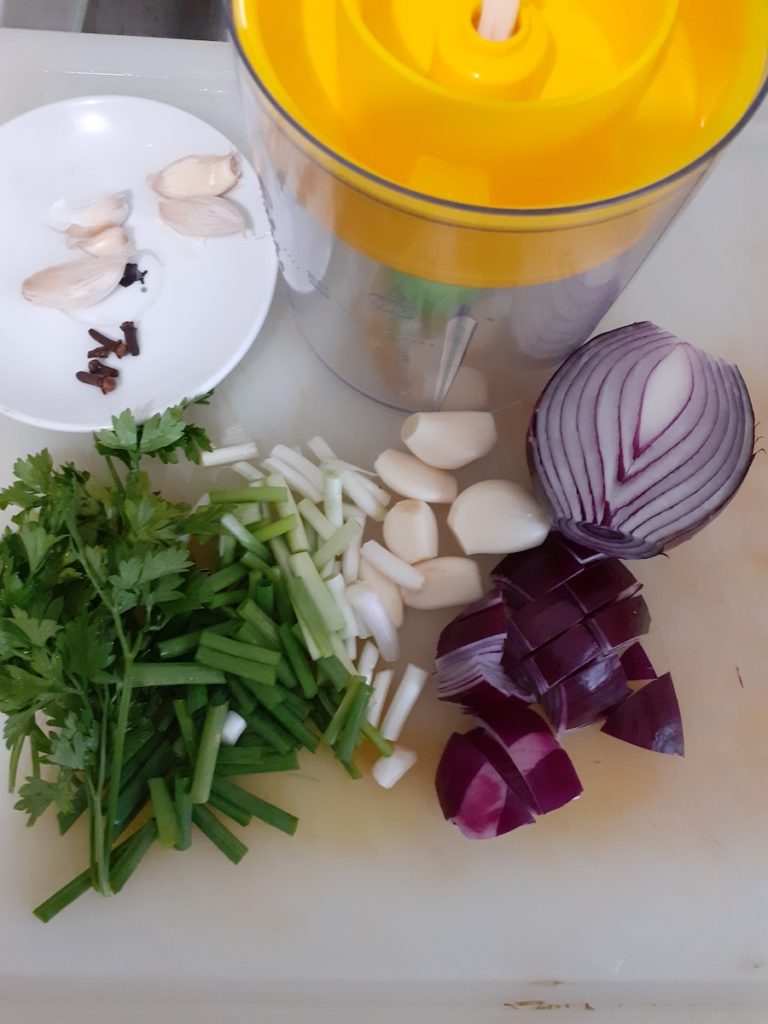 La recette de crevettes décortiquées sauce aux tomates fraîches de Vision Times