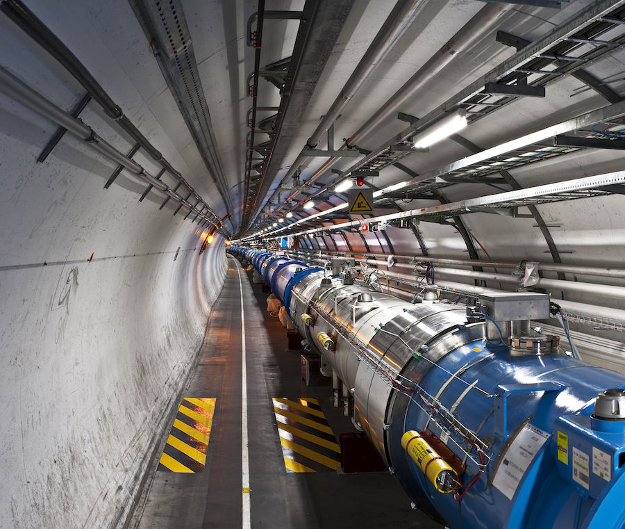 La crise énergétique entraîne l’arrêt prématuré du Grand collisionneur de hadrons (LHC)