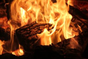 L’incendie à Urumqi a réveillé les Chinois qui demandent la fin du Parti communiste chinois