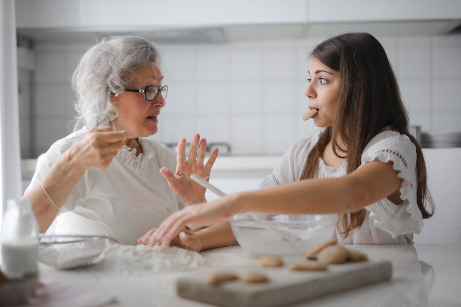 Manger en pleine conscience : prendre le temps de savourer chaque repas pour une meilleure santé