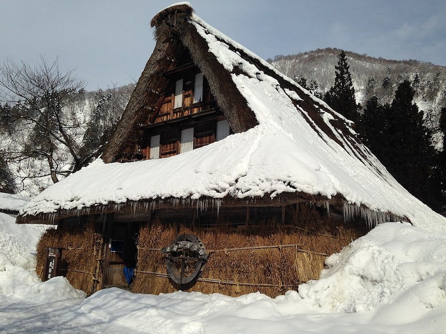 Architecture durable : à la découverte des maisons Gassho-Zukuri du Japon