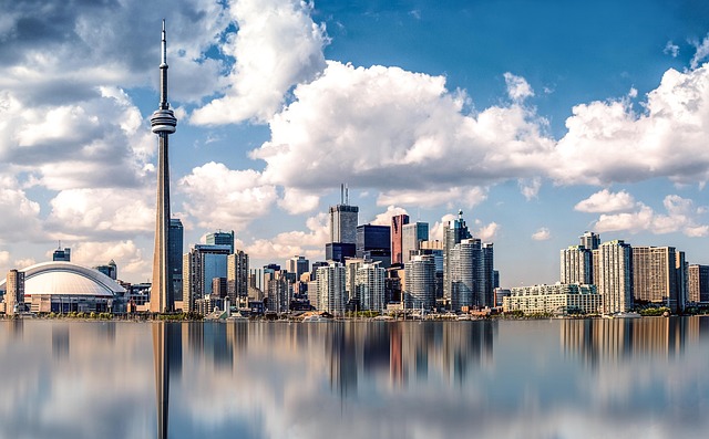 Le Canada interdit à la majorité des étrangers d’acheter des biens immobiliers