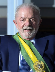 Lula prête serment en tant que président du Brésil au milieu de profondes divisions politiques