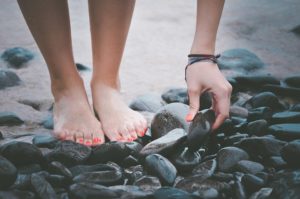 Six anomalies des pieds révélatrices d’un risque potentiel de maladies