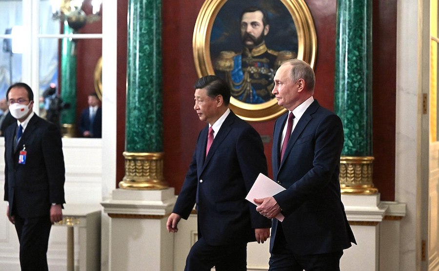 Xi Jinping déclare vouloir renforcer la coordination entre la Chine et la Russie lors de sa visite de trois jours à Moscou 