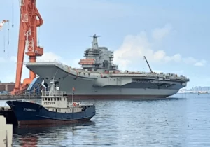 L’APL déploie un porte-avions près de Taïwan après la rencontre entre TsaiIng-wen et Kevin McCarthy