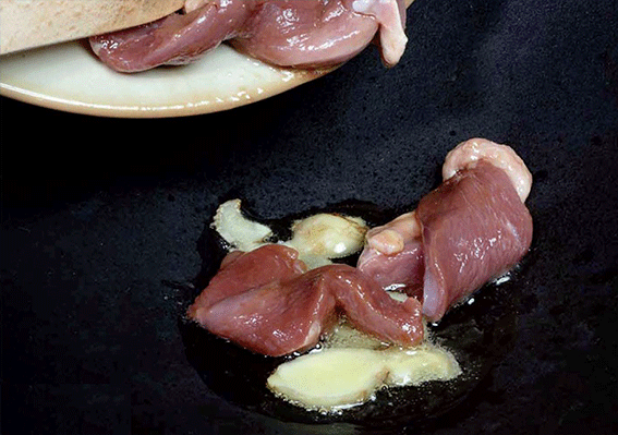 Recette facile : Canard sauté aux champignons parfumés