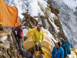 Le changement climatique est-il à l’origine de la multiplication des décès d’alpinistes cherchant à atteindre le sommet de l’Everest 