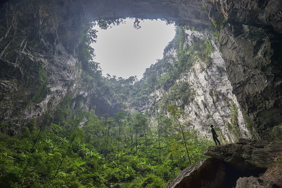 La plus grande grotte au monde : un aperçu de Hang Sơn Đoòng