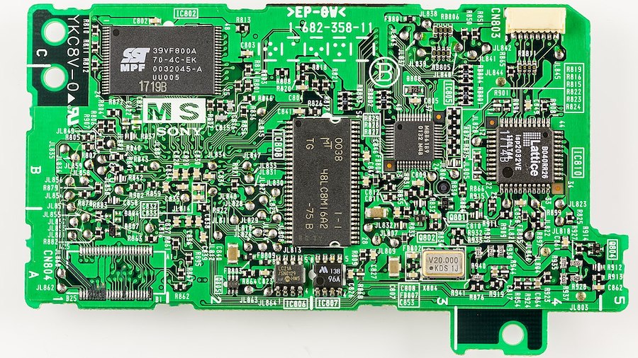 La Chine semble faire une percée majeure dans la technologie des semi-conducteurs en contournant les restrictions commerciales américaines