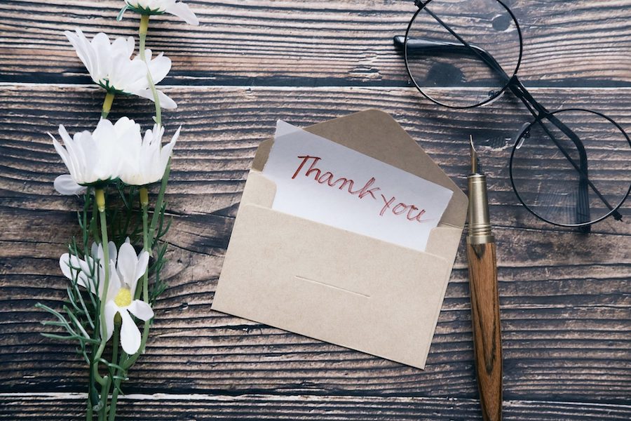 Rendre grâce : vingt conseils pour maintenir la gratitude au cœur de Thanksgiving