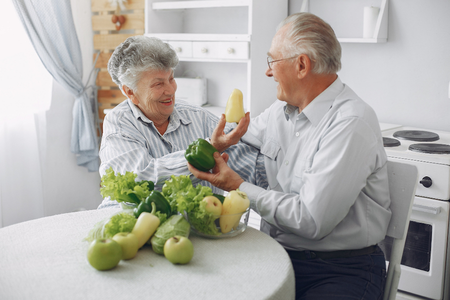 Maintenir la santé du cerveau après quarante ans : les aliments et les bonnes habitudes