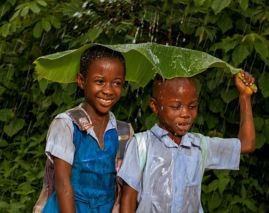 Tradition africaine : il faut tout un village pour élever un enfant