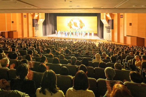 La Compagnie Shen Yun a commencé la saison 2024 à Nagoya au Japon  