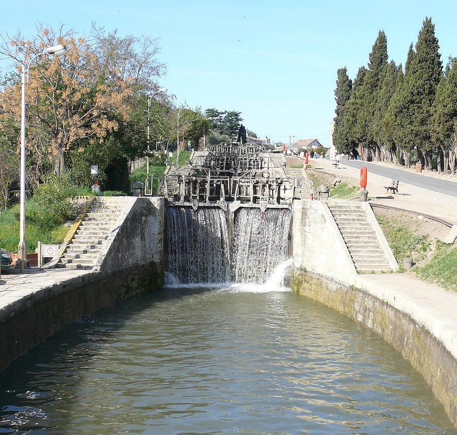 Canal du Midi : une grande aventure riche de prouesses et de coopération humaine 